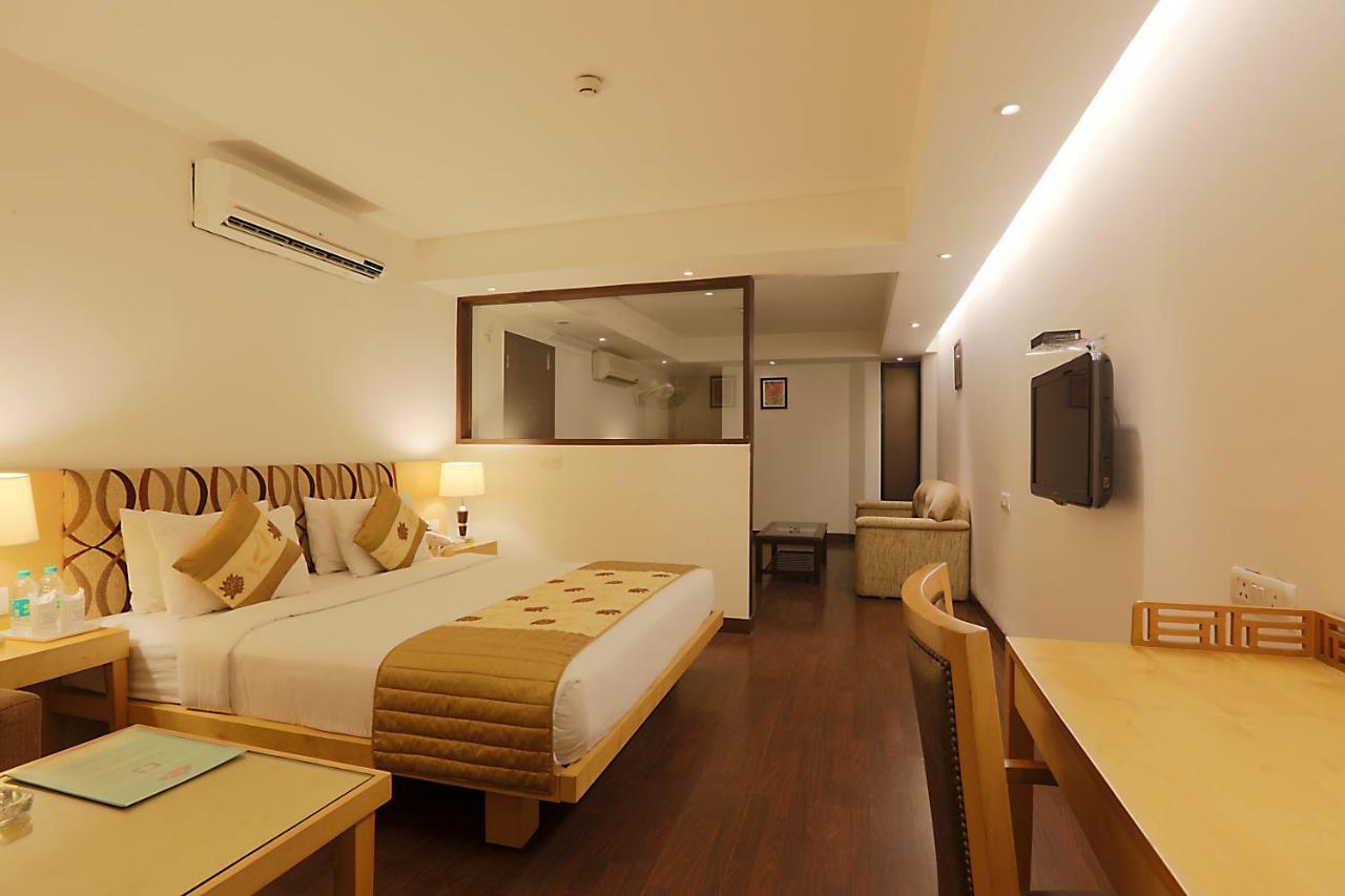 Hotel Arch Plaza - Near Yashobhoomi Convention Centre Dwarka New Delhi Bagian luar foto