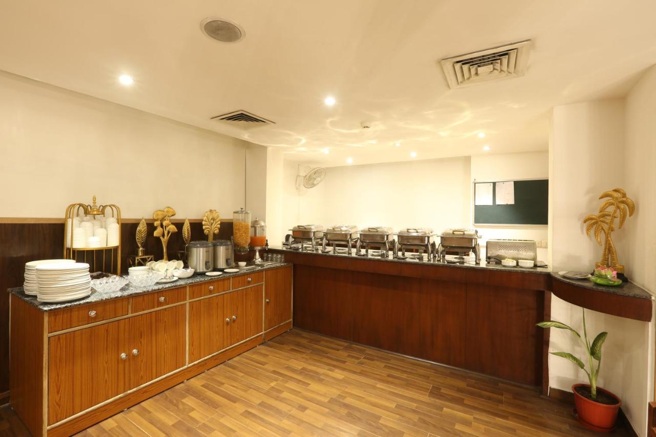 Hotel Arch Plaza - Near Yashobhoomi Convention Centre Dwarka New Delhi Bagian luar foto