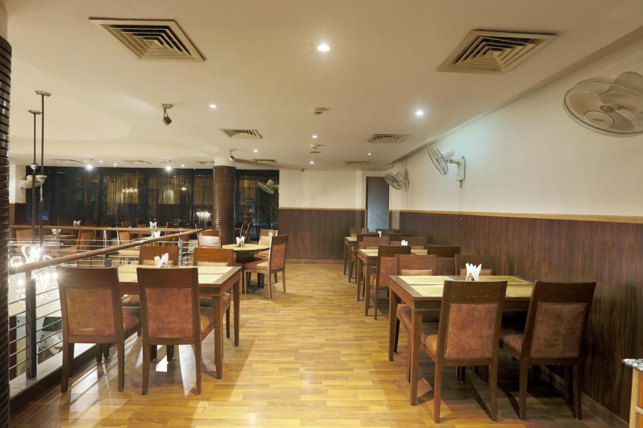 Hotel Arch Plaza - Near Yashobhoomi Convention Centre Dwarka New Delhi Bagian luar foto