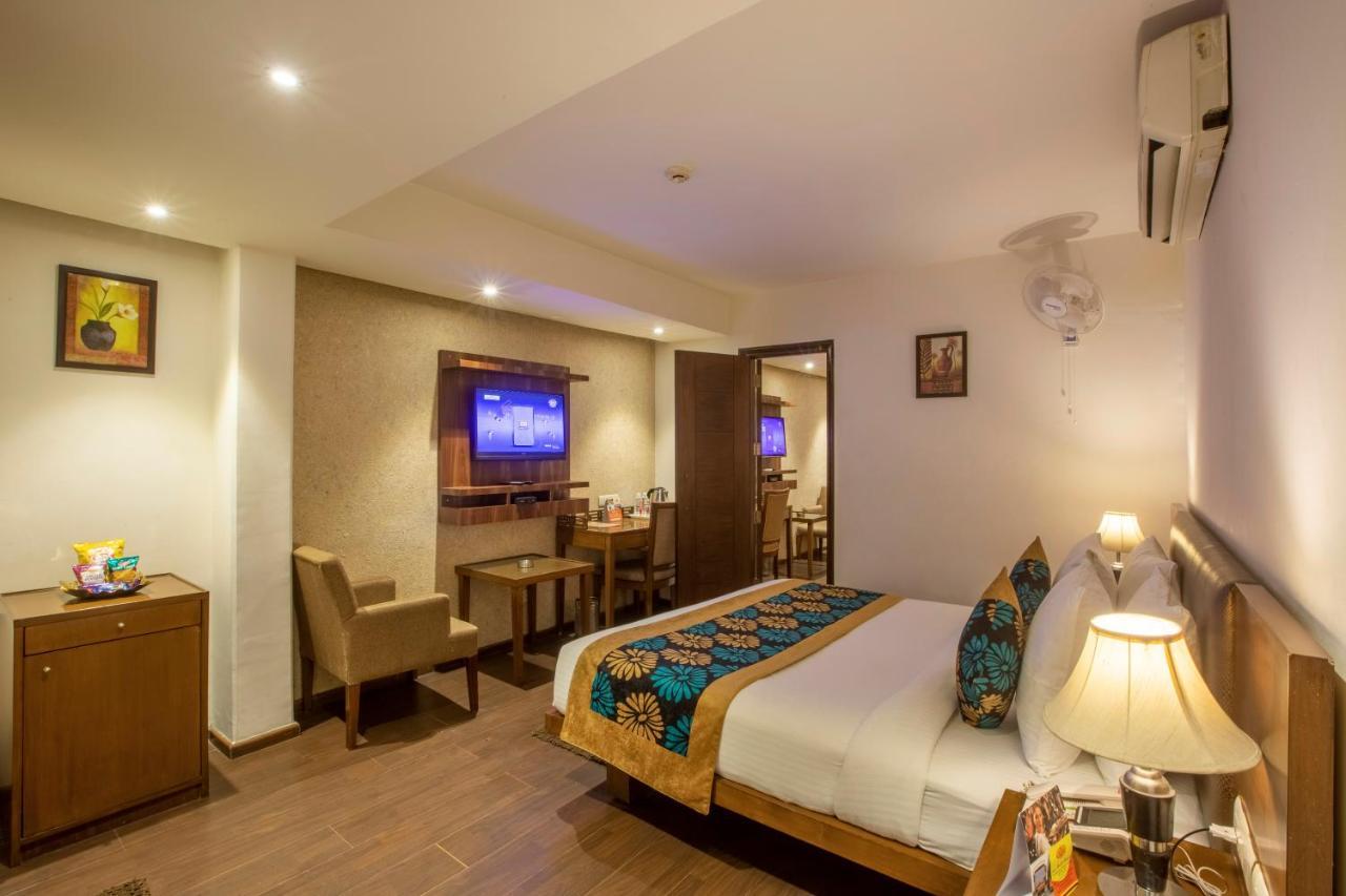 Hotel Arch Plaza - Near Yashobhoomi Convention Centre Dwarka New Delhi Bagian luar foto